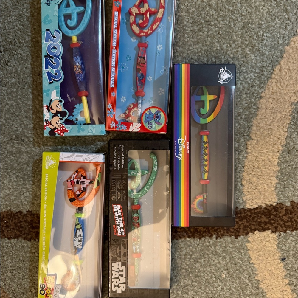Disney key lot of 5